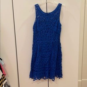 Lilly Pulitzer blue lace dress
